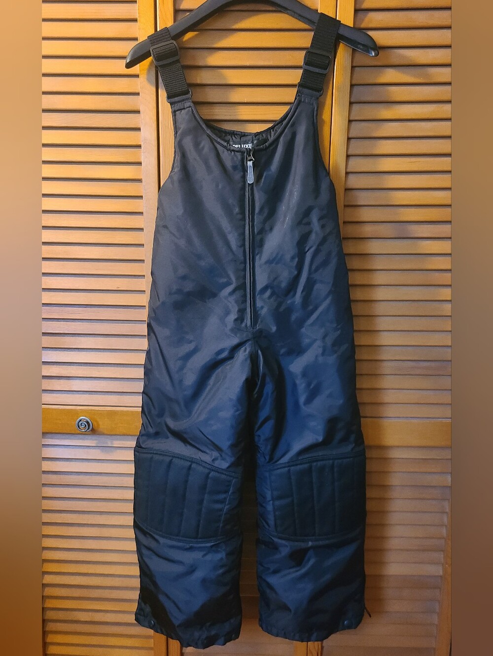 CHOKO Kids Deluxe Black Snow Bib Overalls, Size 8, Classic Canadian Brand